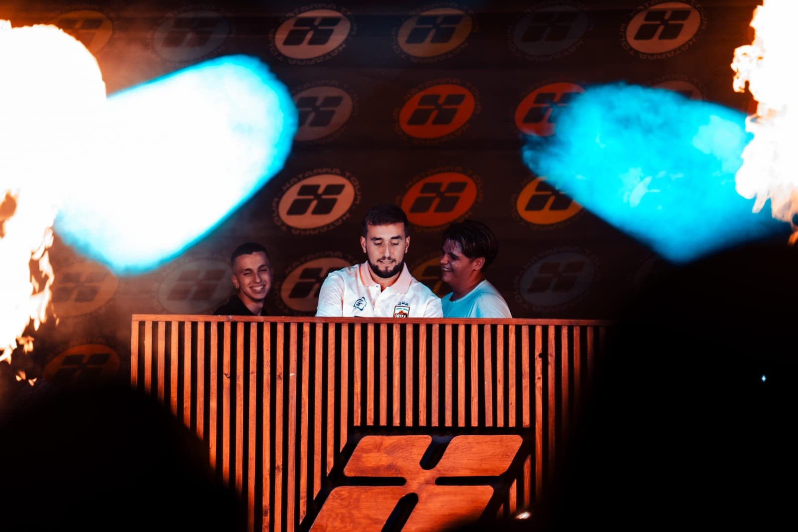 Big X · Álvaro Varen 83